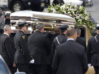 Pohreb Whitney Houston: Dojímavá