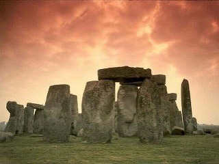 Objasnili záhadu Stonehenge?! Vznikol