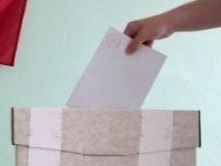 Voliči pozor, prázdne obálky