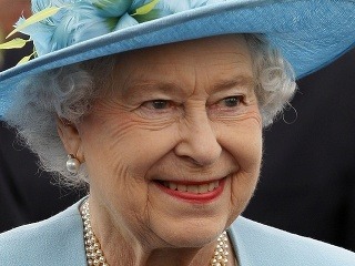 Kráľovná Alžbeta II. má