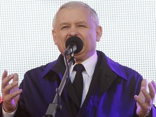 Kaczyński útočí na Ukrajinu,