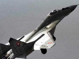 Cvičný let stíhačiek MiG-29