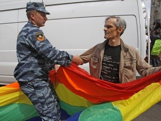 Zatknutí gay aktivisti v