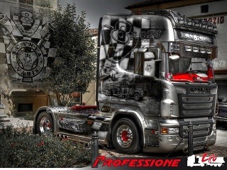 PR, Truck