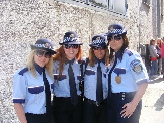 Policajtky mestskej polície v