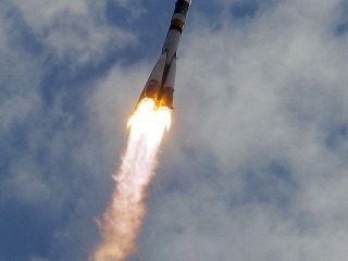 Kozmická loď Sojuz odštartovala