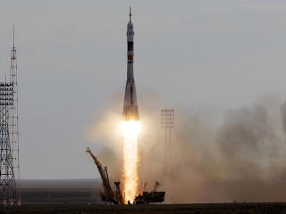 Kozmická loď Sojuz odštartovala