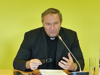 Odvolaný trnavský arcibiskup Róbert