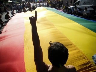Prahou pochodovali homosexuáli, vyjadrili