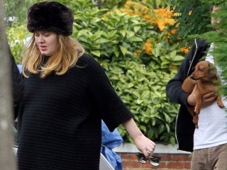 Tehotná Adele bez mejkapu