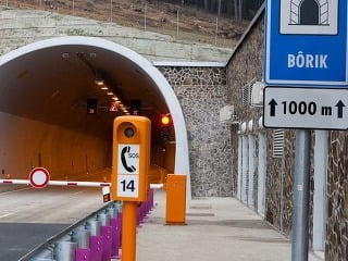 Motoristi pozor: Tunel Bôrik