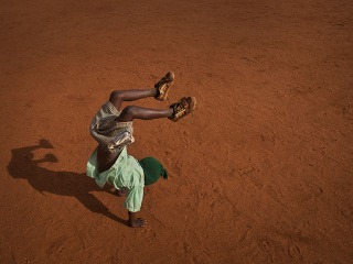 Školáci v Nyumbani 