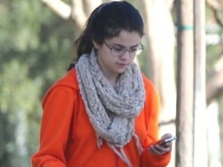 Selena Gomez bez mejkapu