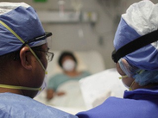 Austrálska nemocnica vyhlásila omylom
