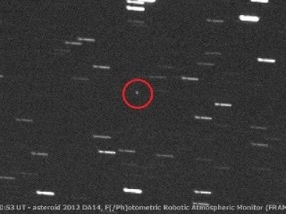 Prelet obrovského asteroidu: Len