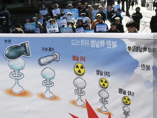 Protesty proti jadrovému programu