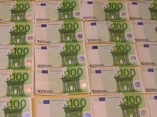 Odhalili falšovateľov bankoviek: Mali