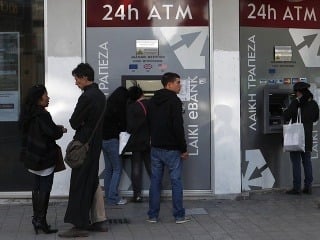 Cyperské banky ostanú zatvorené