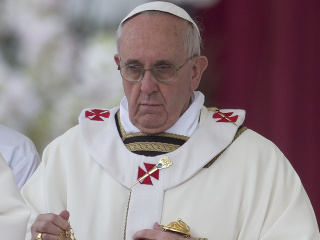Pápež František, veľkonočná svätá