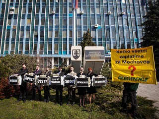 Protestná aktivita organizácie Greenpeace