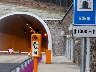 Vodiči pozor, tunel Bôrik