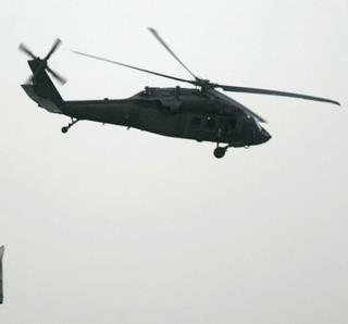 Vrtuľník zabil osem civilistov