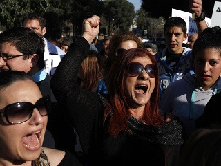 Demonštranti na Cypre protestovali