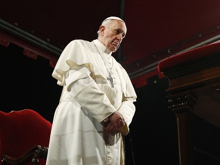 Pápež František prvýkrát viedol