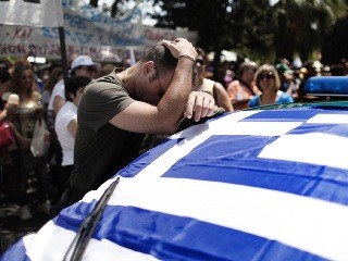 Nepoučiteľní Gréci pokračujú: Znovu