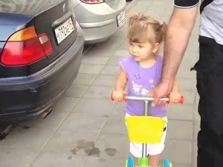 VIDEO Ruské dievčatko (2)