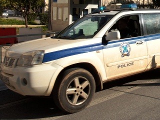 Grécka polícia v plnom