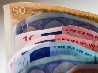 Európske krajiny mrazia účty