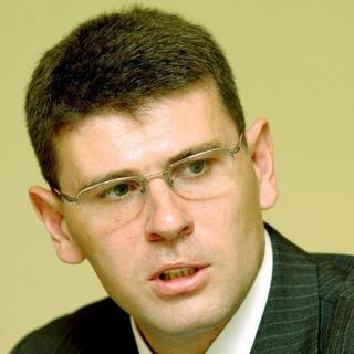 Vladimír Mečiar ml. skupuje