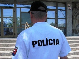 Bratislavčan napadol policajta, skončil