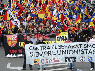 Desaťtisíce Kataláncov protestovali proti