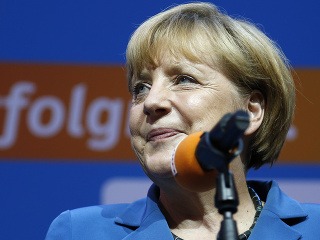 Rozhorčená Merkelová: Pýtala sa