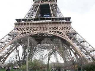 Eiffelovku museli zatvoriť: Dominantu