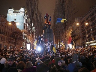 Ukrajina vyslala proti demonštrantom