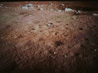 Fotografia povrchu Mesiaca, ktorú