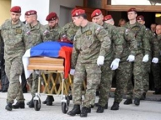 Slováci smútia za vojakmi