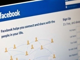 Facebook čelí hromadnej žalobe: