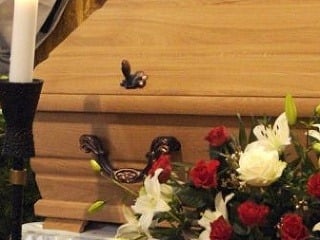 Hororová skúsenosť pohrebáka: Z