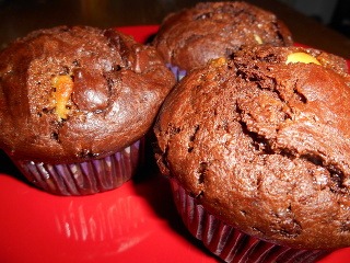 Dvojčokoládové muffiny budú chutiť