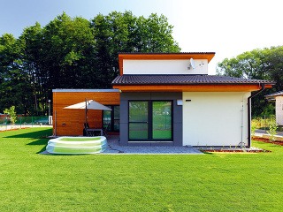 Chránená terasa. Dva oproti