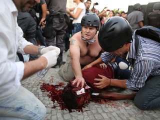 Krvavé protesty v Brazílii