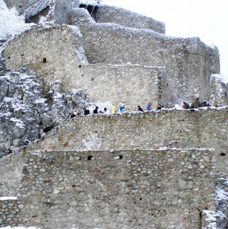 Bratislavský hrad Devín dobyli