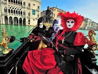 Karneval v Benátkach, Taliansko