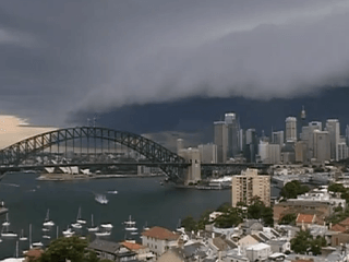 VIDEO Sydney zasiahla obrovská