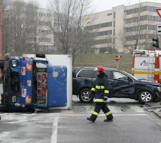 Preletel na červenú a