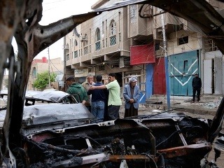 Výbuch auta v Bagdade
